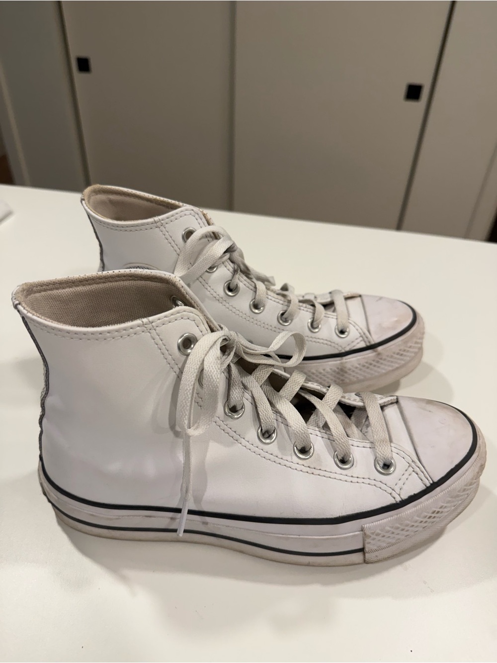 Converse White Leather Platform High Tops Size 7